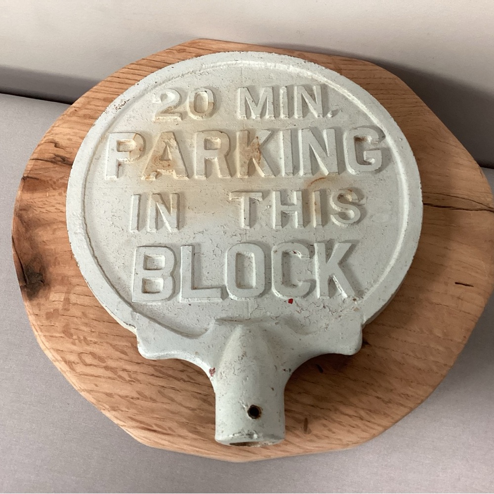 ⚫️ Vintage - Antique - Cast Aluminum “20 MIN. PARKING IN THIS BLOCK” Street Sign - Picture 7 of 14